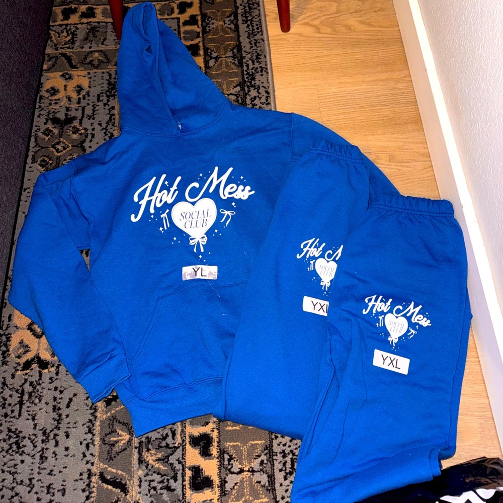 Krista Horton x SlyFox threads collab - Hot Mess matching sweat set